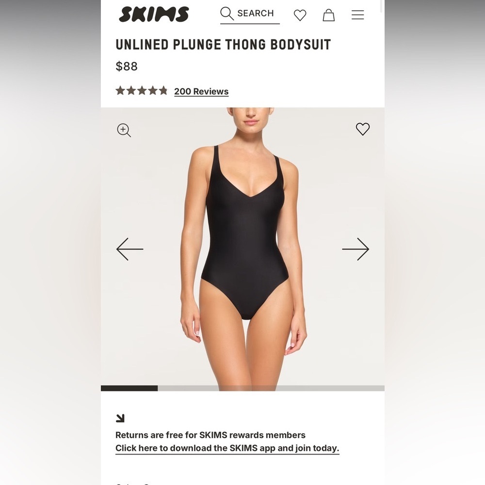 SKIMS BODY UNLINED PLUNGE THONG BODYSUIT | ONYX × 1
ONYX / S